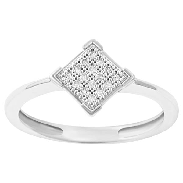 Chic 10k White Gold Lab Diamond Womens Fashion Ring