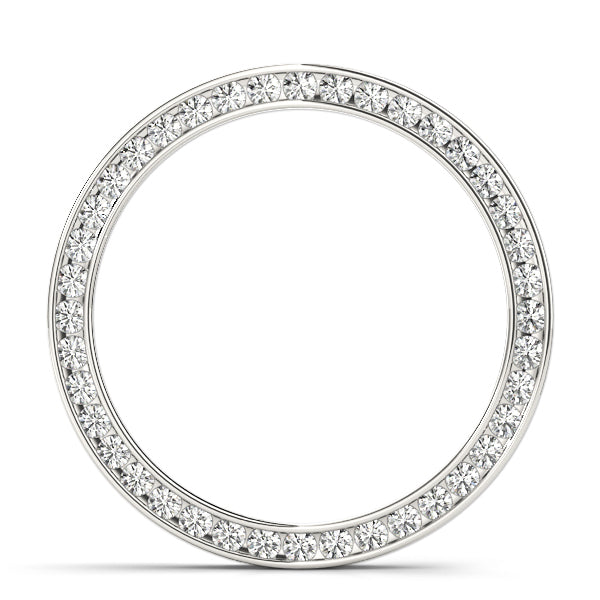 14K White Gold Multi-Diamond Circle Pendant