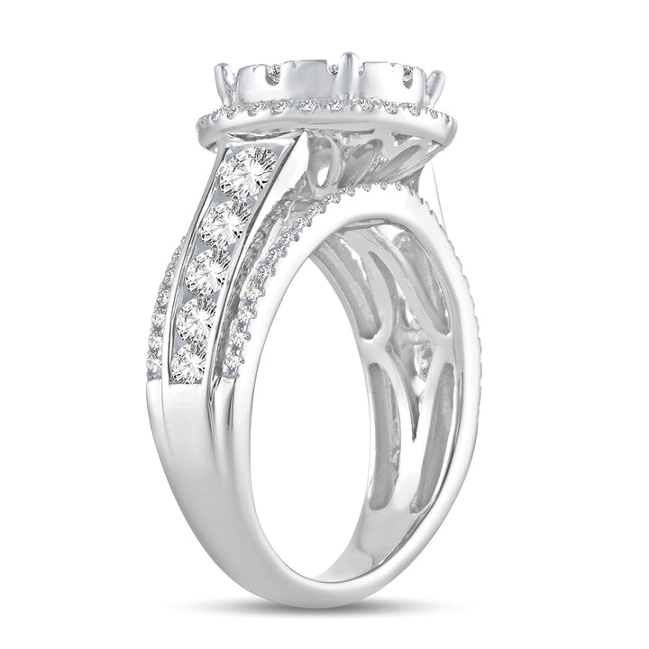 Chic 14k White Gold Lab Diamond Womens Statement Ring