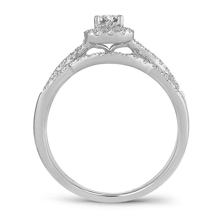 Elegant Lab-Grown Diamond Engagement Ring in White Gold