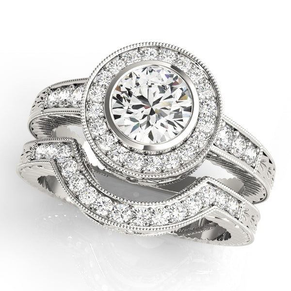 14K White Gold Round Diamond Halo Engagement Ring