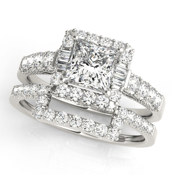 18K White Gold 1.5ctw Diamond Halo Engagement Ring