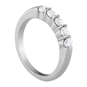 18K White Gold 5-Stone Diamond Wedding Ring