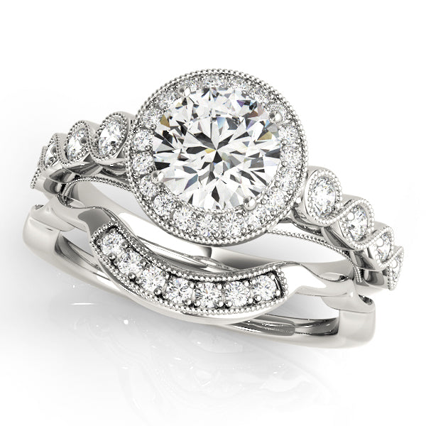 18K White Gold 1.33ctw Round Diamond Halo Ring