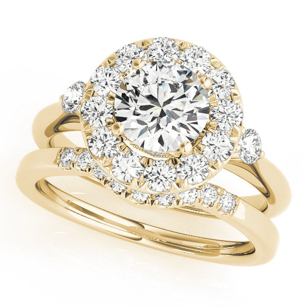 ENGAGEMENT RINGS HALO ROUND