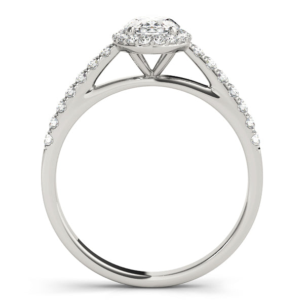 18K White Gold Oval Diamond Halo Engagement Ring