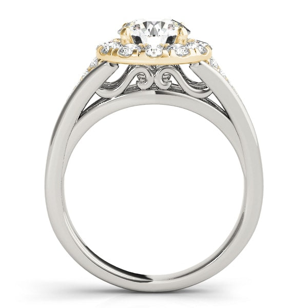 ROUND HALO ENGAGEMENT RING