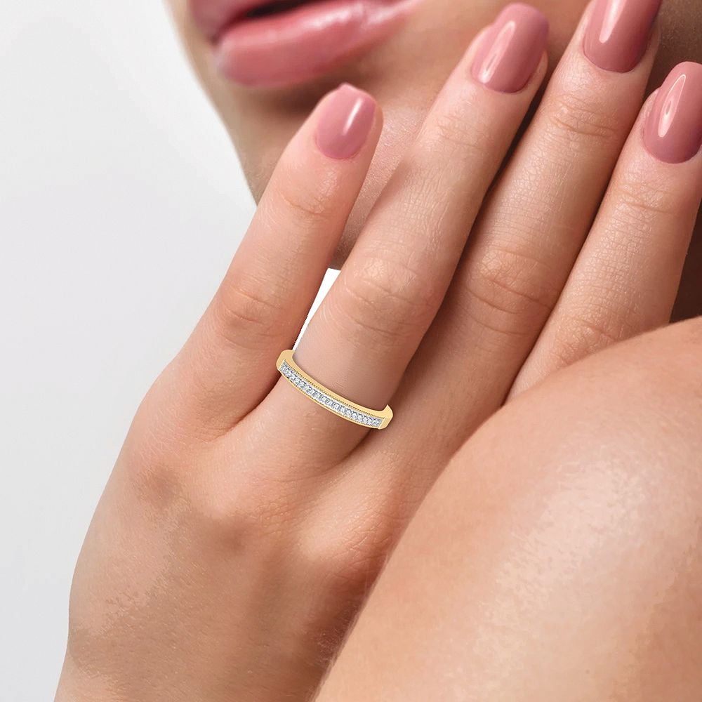 10K 0.05CT Diamond Band