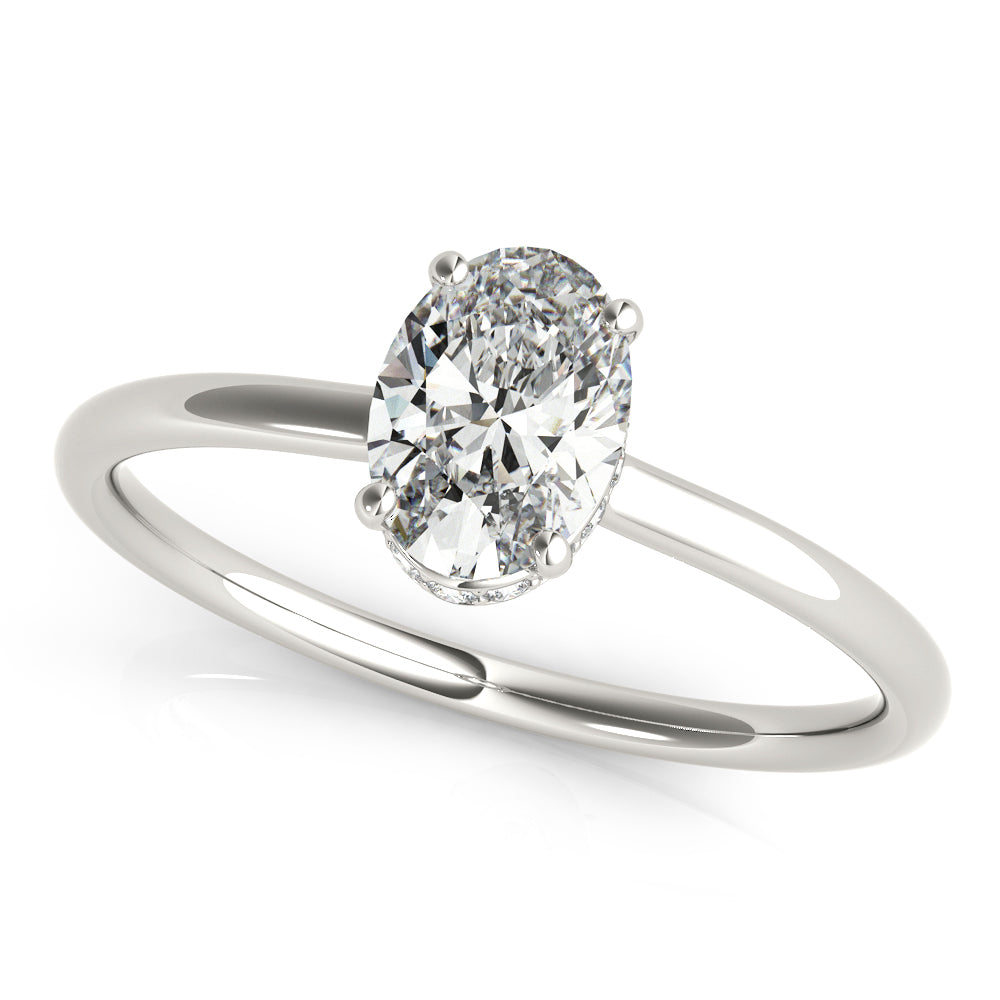 18K White Gold Oval Diamond Engagement Ring with Halo