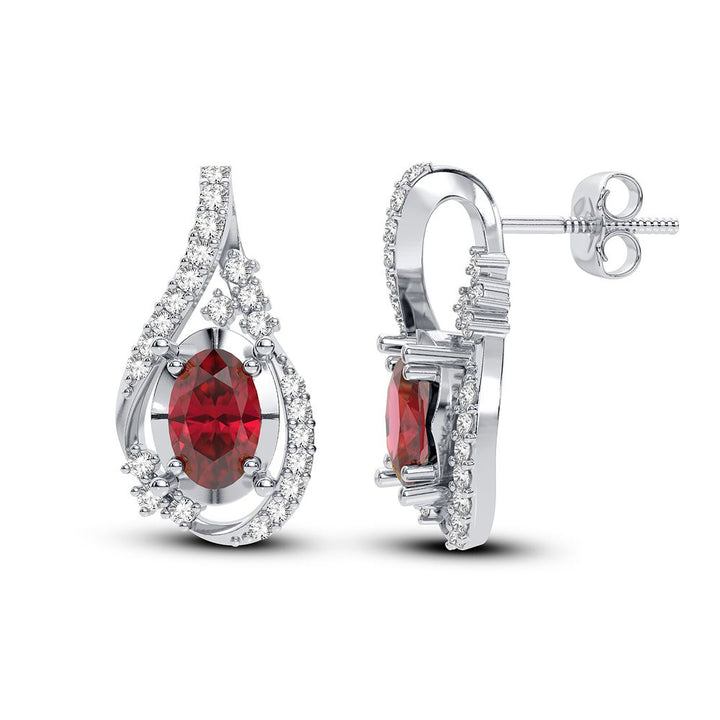 Chic 14K White Gold 0.16CT Lab Diamond Stud Earrings