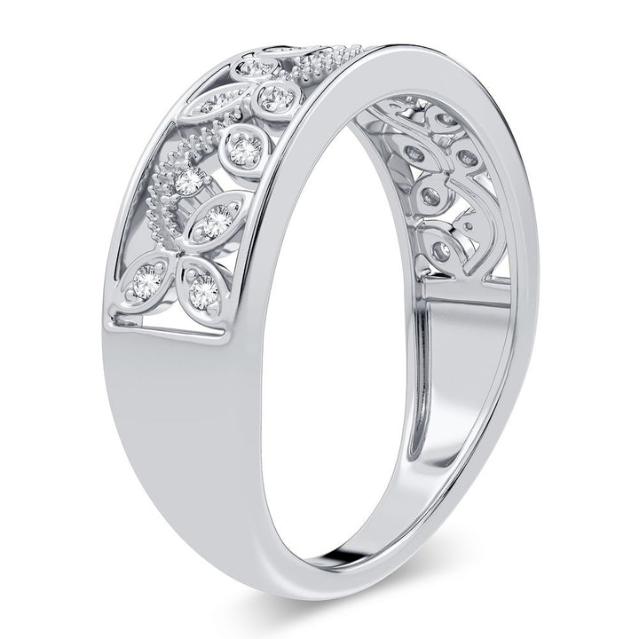 Chic 14k White Gold Lab Diamond Womens Fashion Band