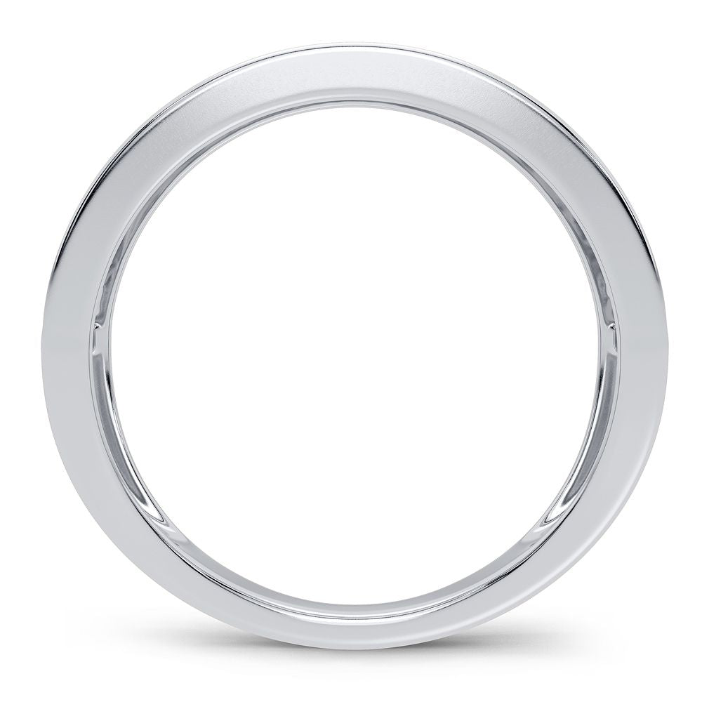 Chic 14k White Gold Lab Diamond Womens Fashion Band