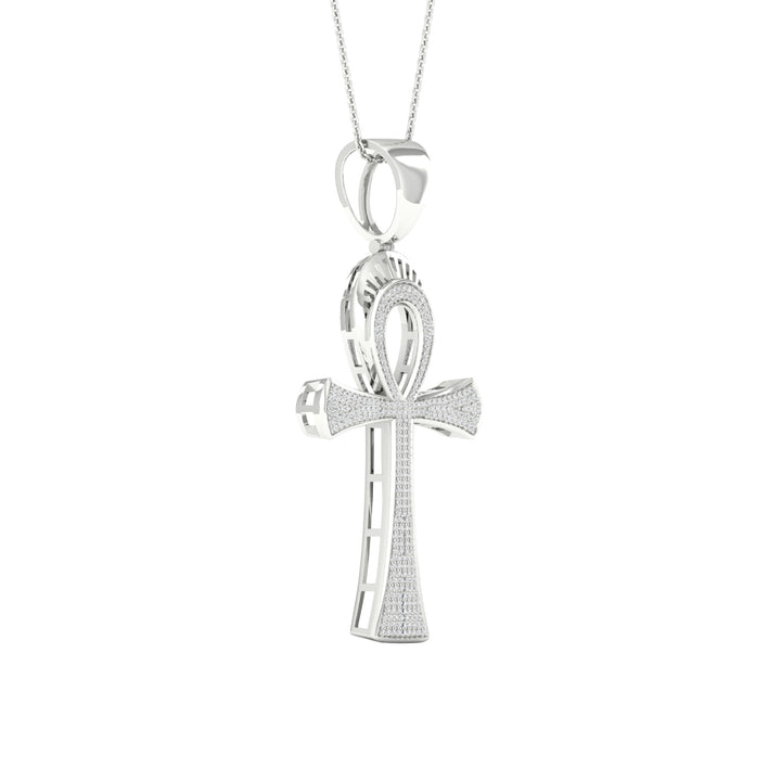 10k White Gold Lab Diamond Pendant: Timeless Elegance