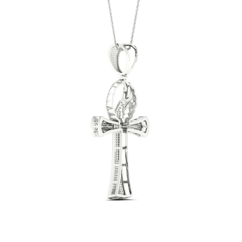 10k White Gold Lab Diamond Pendant: Timeless Elegance