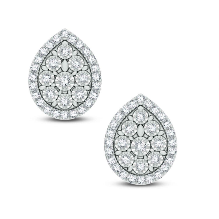 Chic 10k White Gold Lab Diamond Stud Earrings for Women