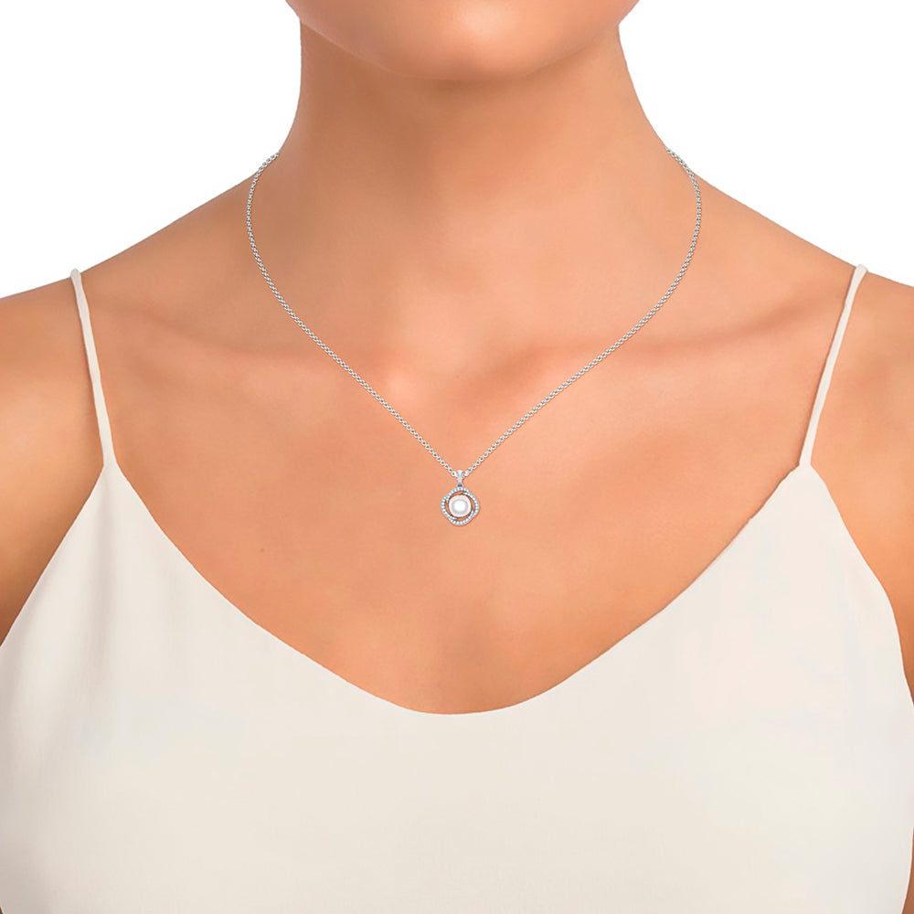 14K 0.44CT DIAMOND PEARL PENDANT
