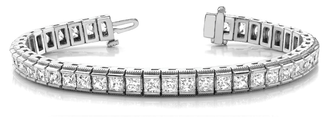 18K White Gold Square Diamond Fashion Bracelet