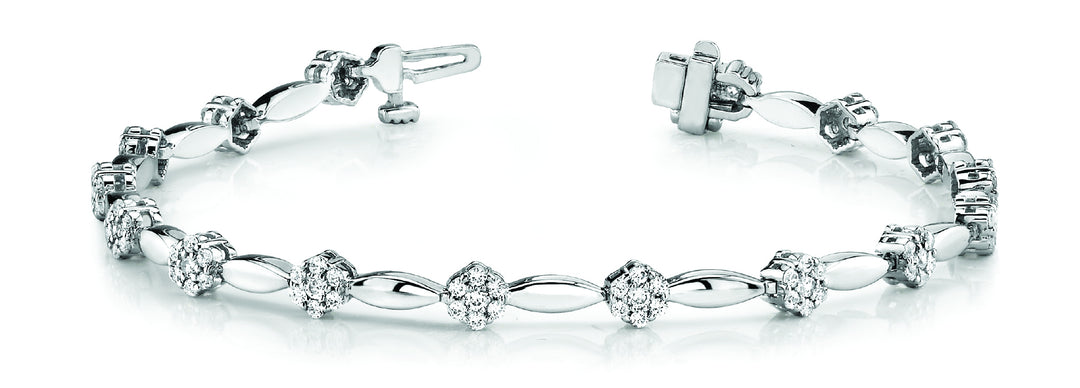14K White Gold Round Diamond Fashion Bracelet