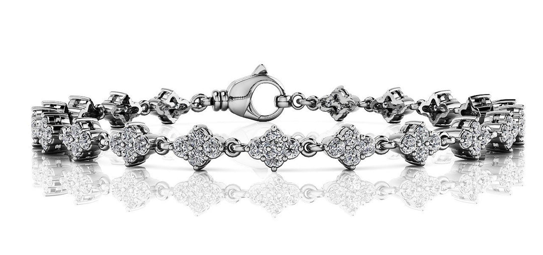 18K White Gold Round Diamond Fashion Bracelet