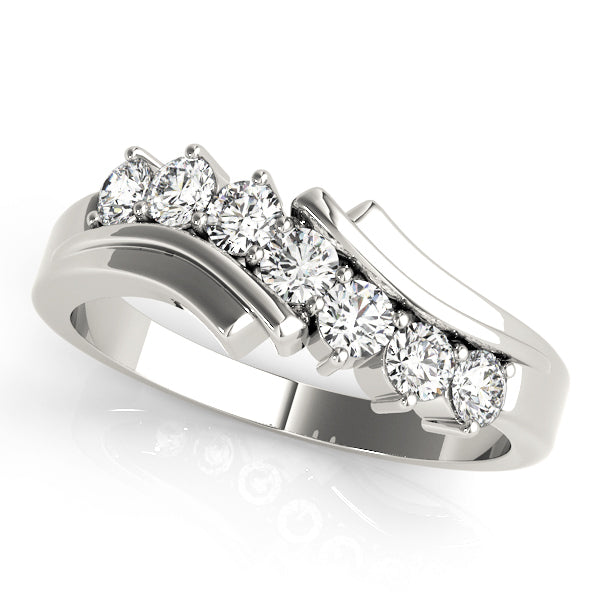 18K White Gold Diamond Wedding Ring