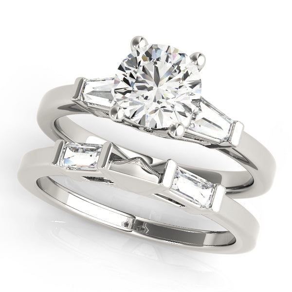 18K White Gold Diamond Engagement Ring 0.7 ctw
