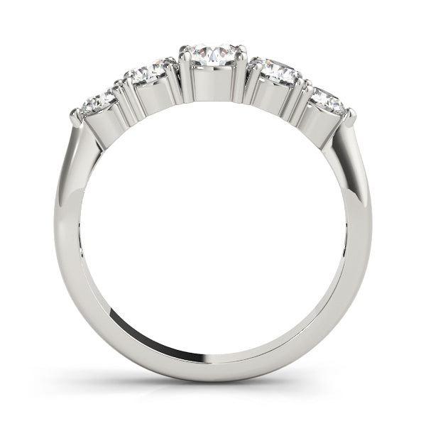 18K White Gold Round Diamond Wedding Ring