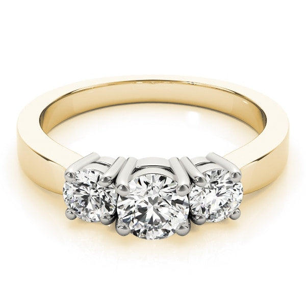 ENGAGEMENT RINGS 3 STONE ROUND