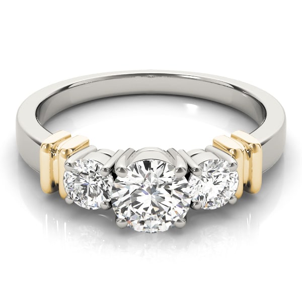ENGAGEMENT RINGS 3 STONE ROUND