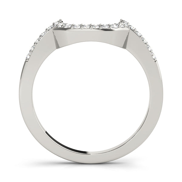 18K White Gold 1/6 ct Diamond Wedding Band