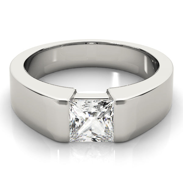 18K White Gold Diamond Solitaire Engagement Ring