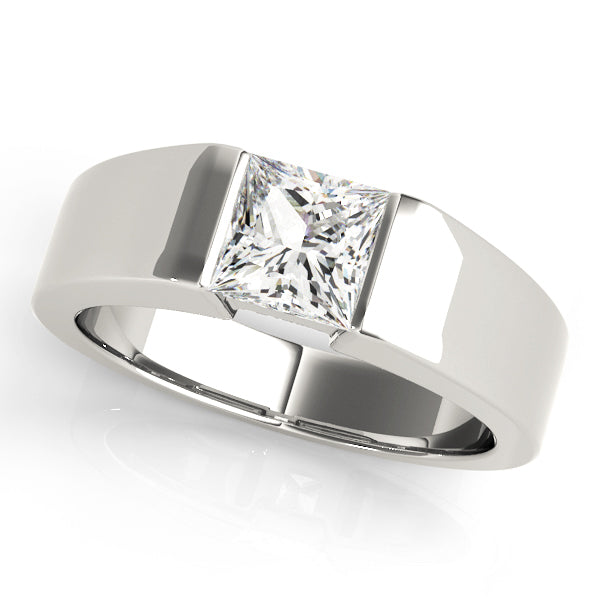 18K White Gold Diamond Solitaire Engagement Ring