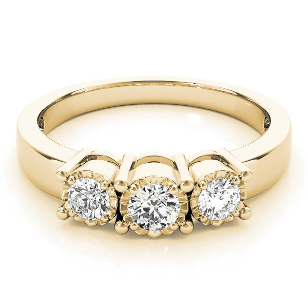 ENGAGEMENT RINGS 3 STONE ROUND
