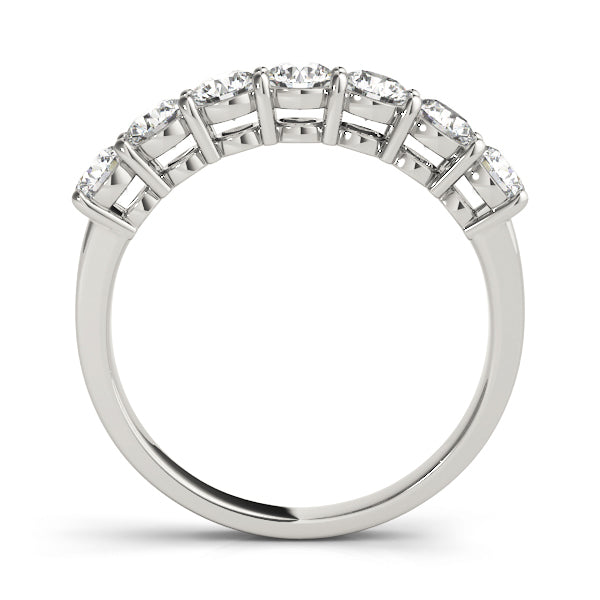 18K White Gold Round Diamond Wedding Ring