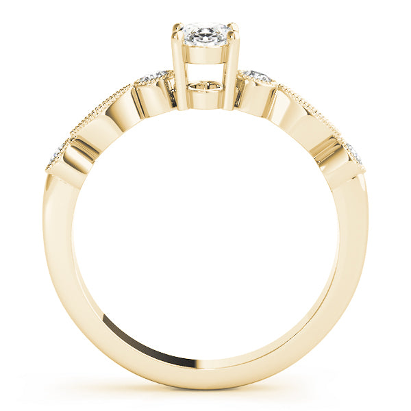 18K Yellow Gold Lab Diamond Oval Fashion Ring