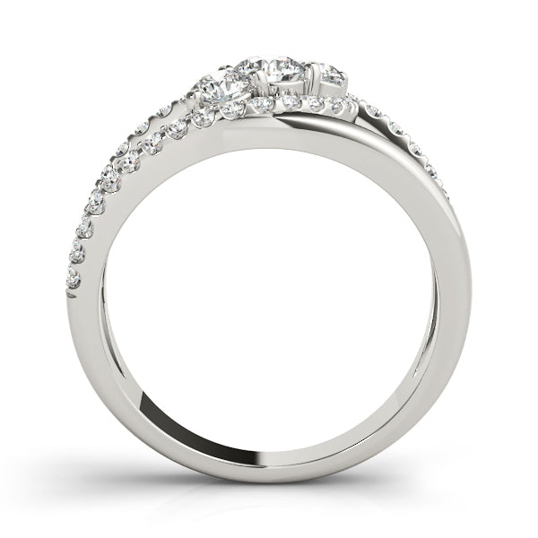 18K White Gold Lab Diamond Fashion Ring