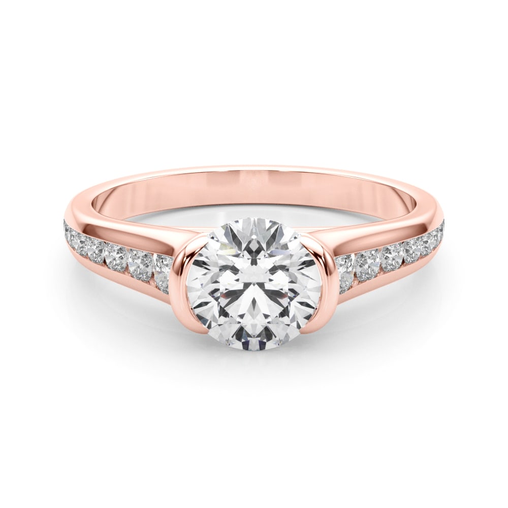 ENGAGEMENT RING ROUND CENTER