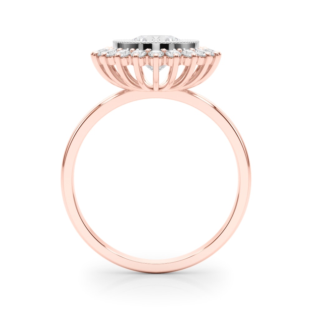 ENGAGEMENT RING ROUND CENTER