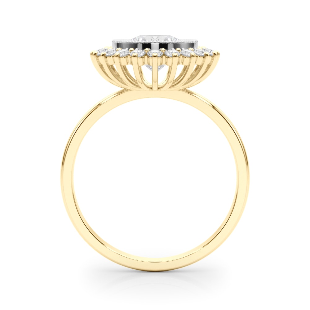 ENGAGEMENT RING ROUND CENTER
