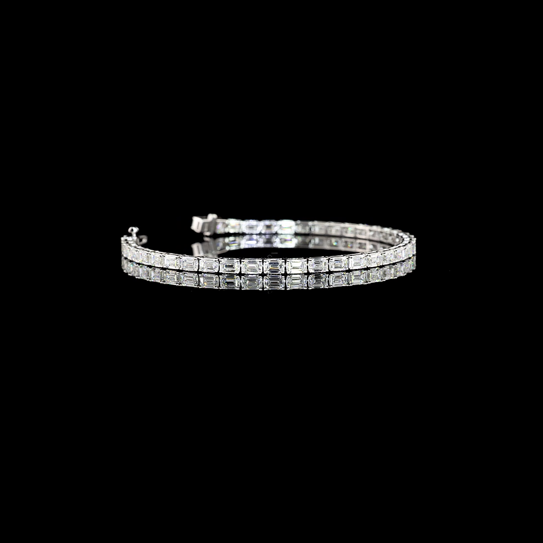 14K WHITE GOLDTennis Necklace